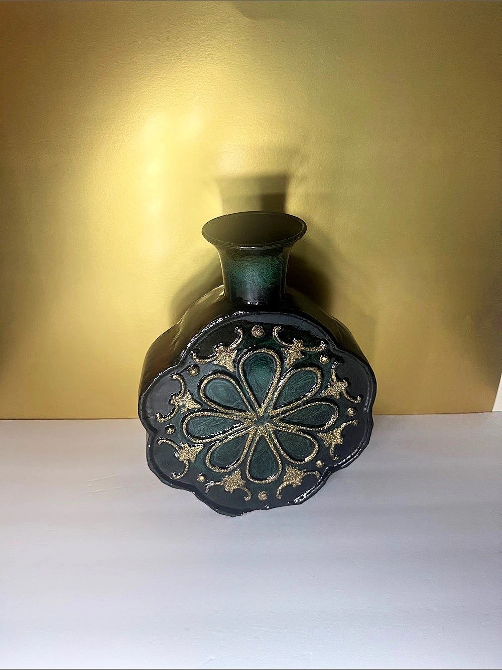 Black & Green Decorative Vase